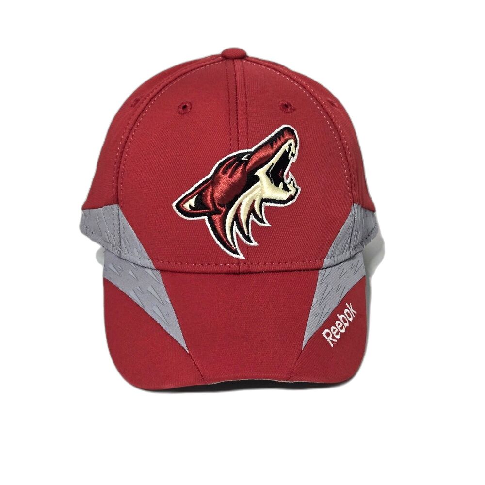 Reebok Arizona Coyotes Center Ice NHL Hat | Men's Size L/XL | Red Flexfit Cap